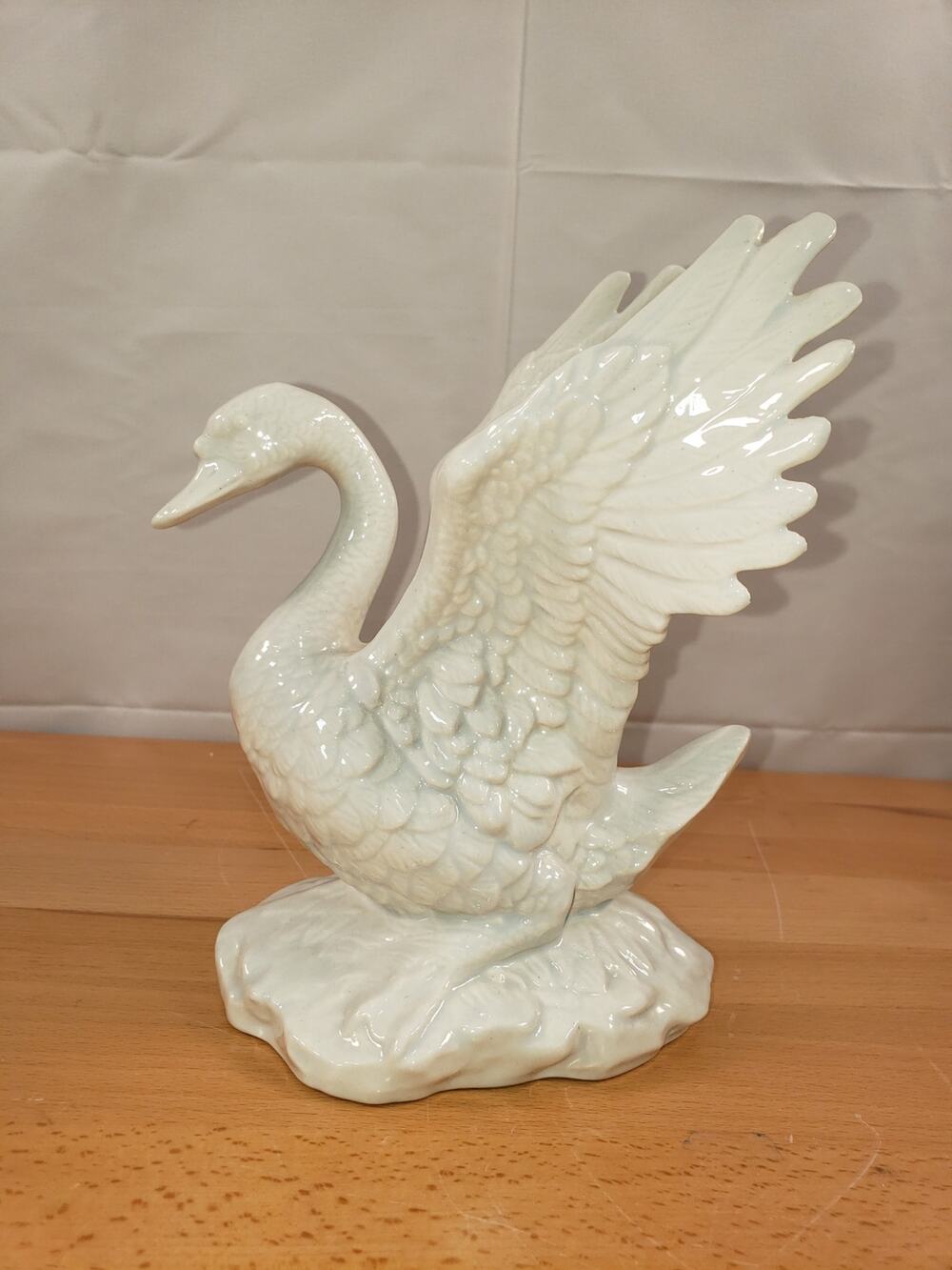 Vintage Holland Mold White Ceramic Swan Wings Out Stretched Statue Figurine